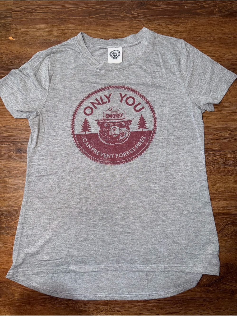 Smokey the Bear 'Only You' Graphic T‑Shirt - Gray Small
